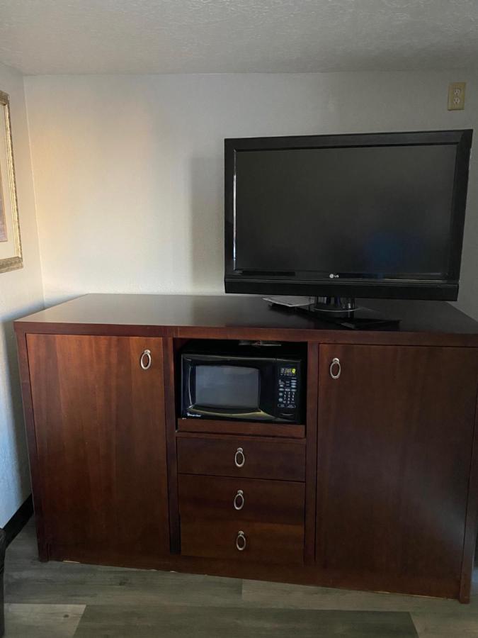 Travelodge By Wyndham Hwy 64 Motel Farmington
