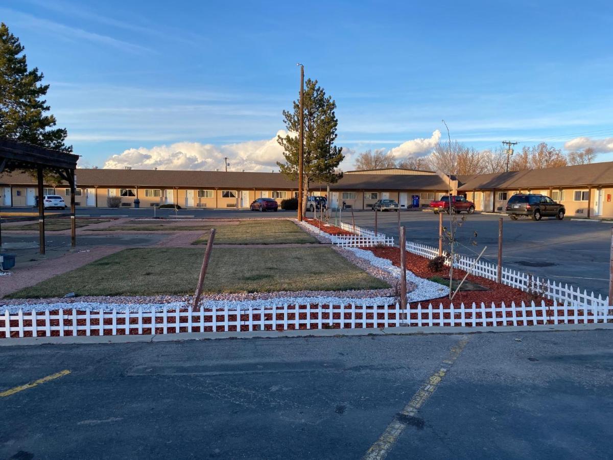 Travelodge By Wyndham Hwy 64 Motel 2*
