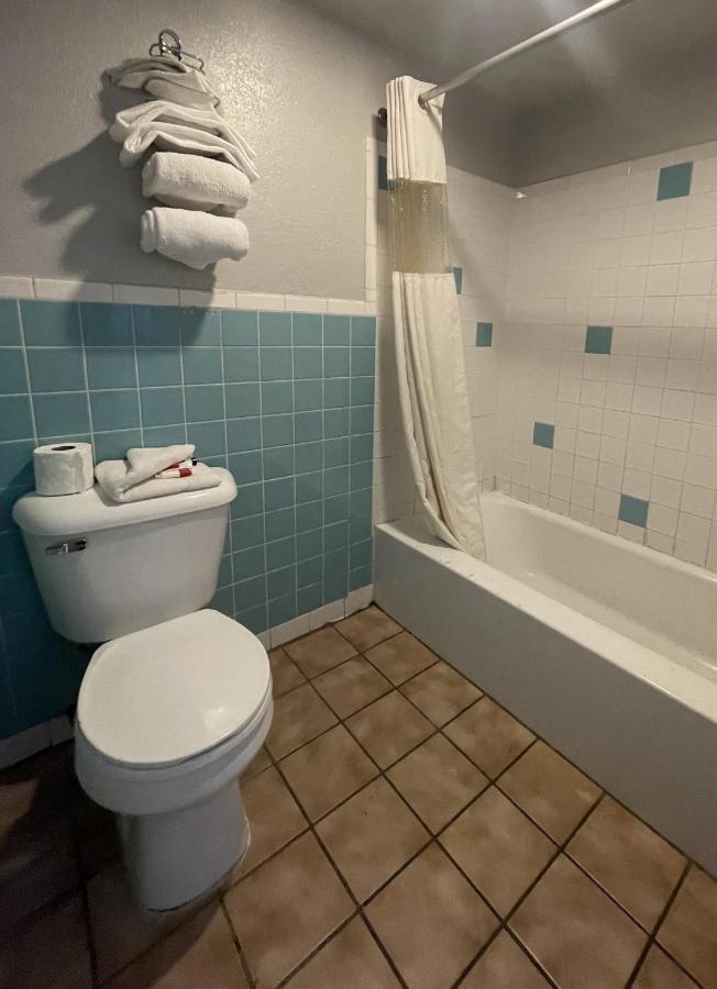 Travelodge By Wyndham Hwy 64 Motel Farmington
